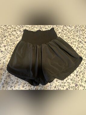 OFFLINE by Aerie Black Smocked-Waist Women's Shorts